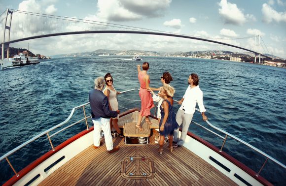 Dolmabahçe Palace & Bosphorus Cruise